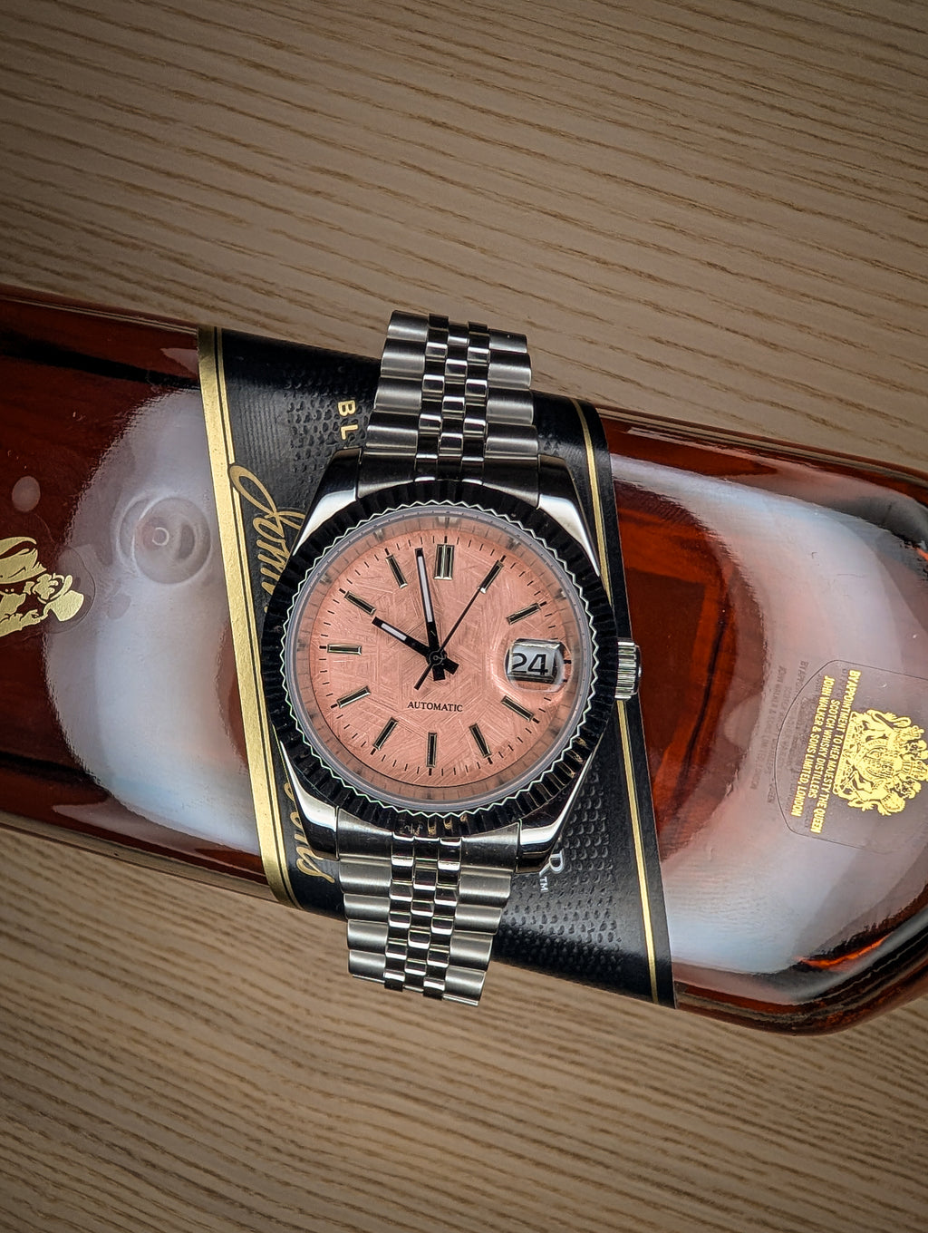 Veritas klocka handbyggd i Sverige med Seiko NH35-urverk