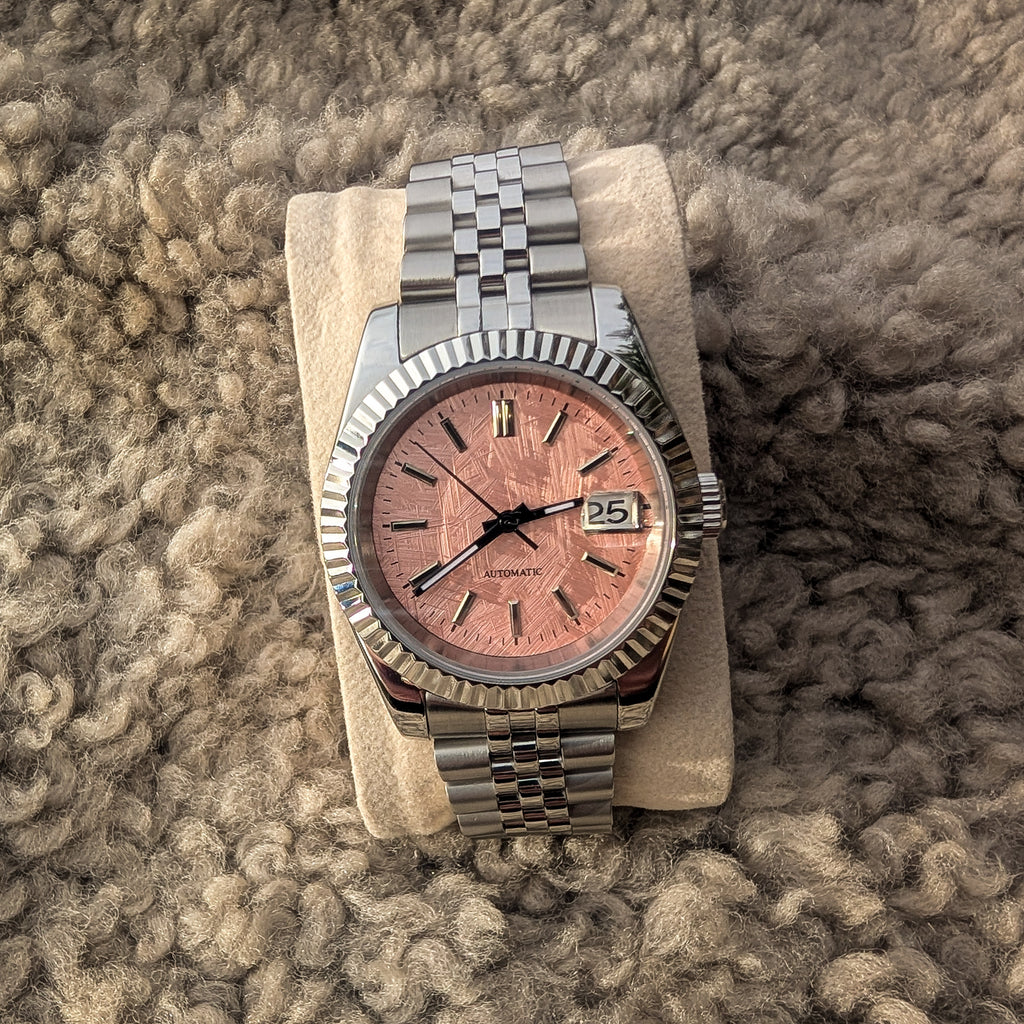 Veritas klocka handbyggd i Sverige med Seiko NH35-urverk