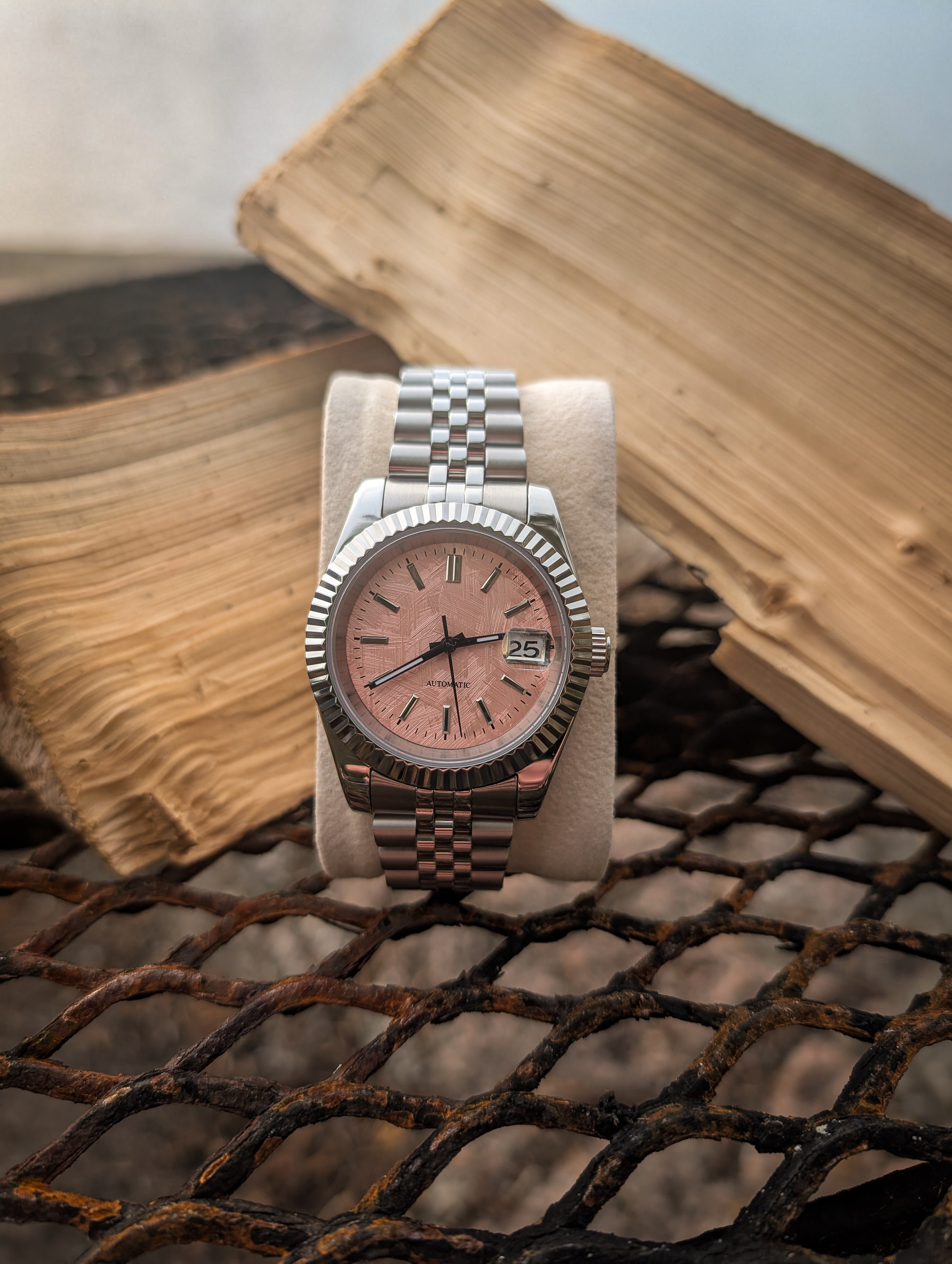 Veritas klocka handbyggd i Sverige med Seiko NH35-urverk