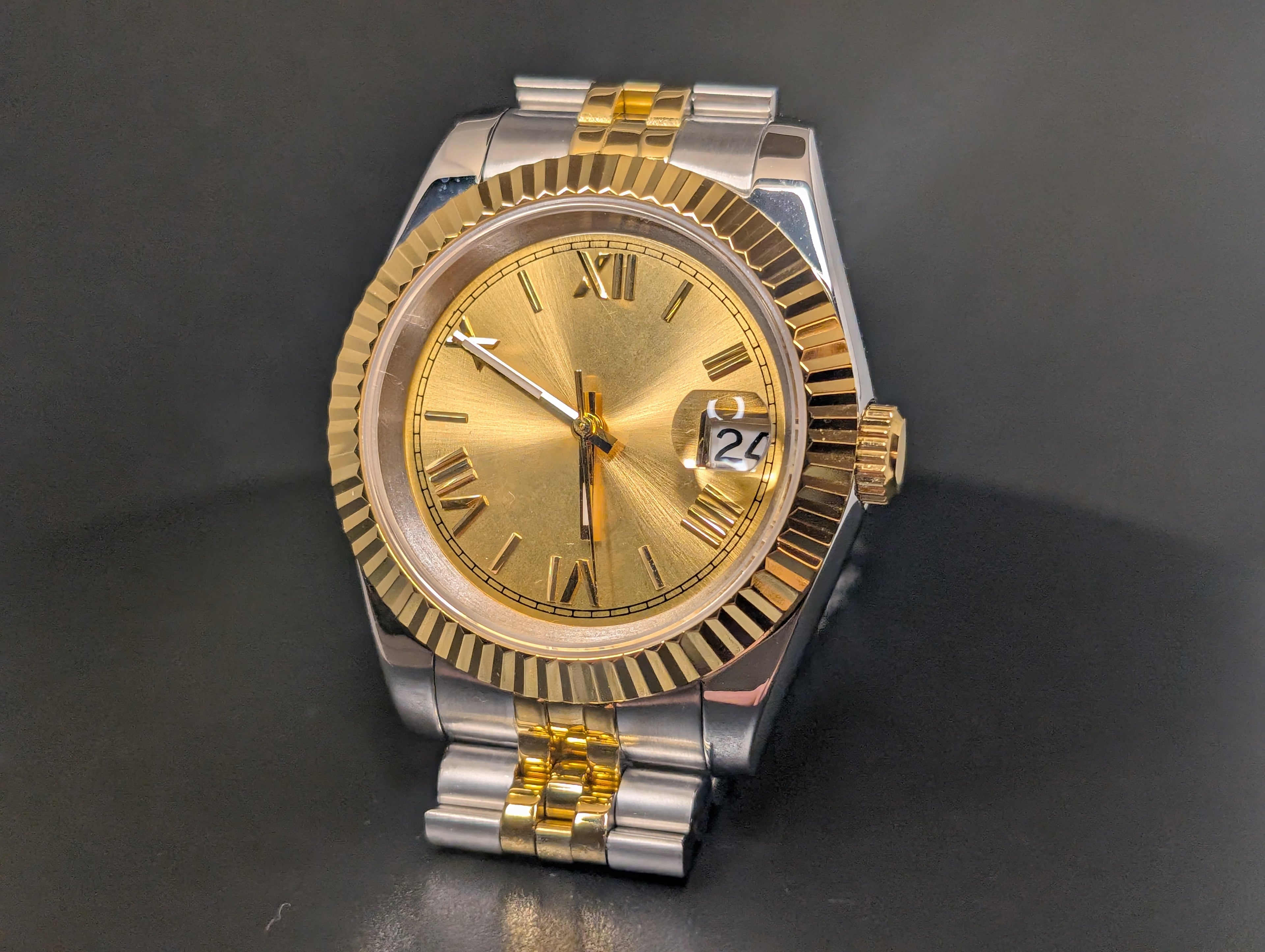 Tempus Altera Veritas – Handbyggd automatisk klocka från Sverige